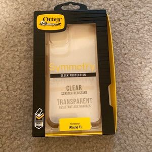Clear otter box for iPhone 11